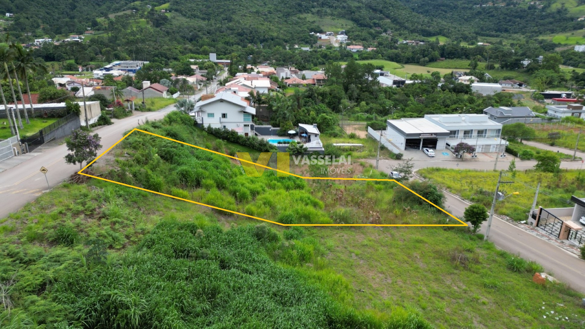 Terreno à venda no Fundo Canoas: 3.jpeg