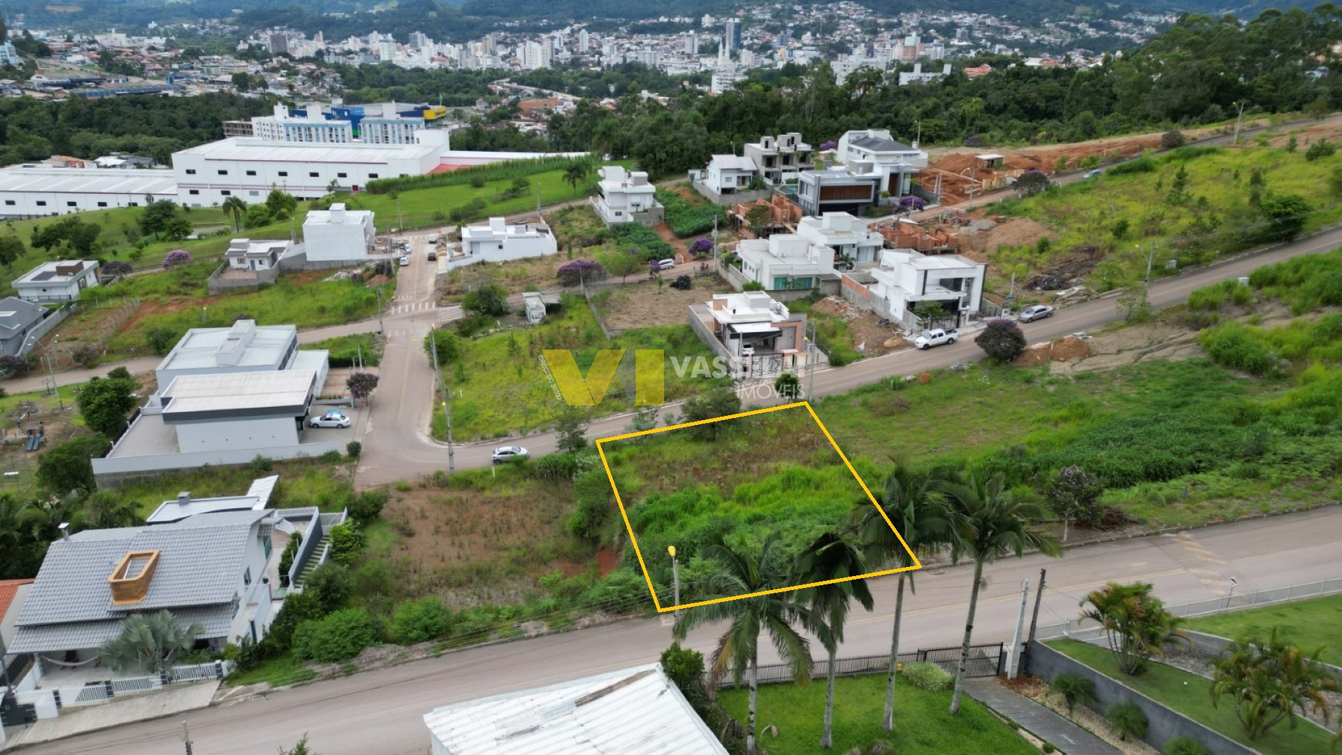 Terreno à venda no Fundo Canoas: 7.jpeg