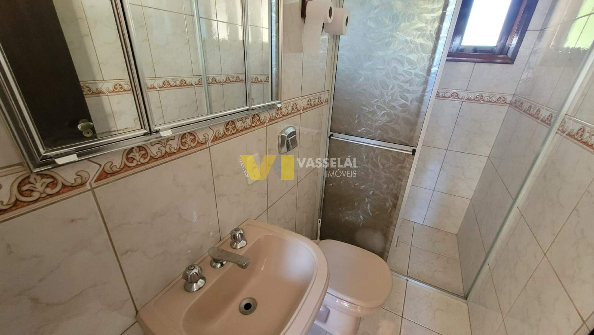 Casa à venda no Laranjeiras: 15.jpeg