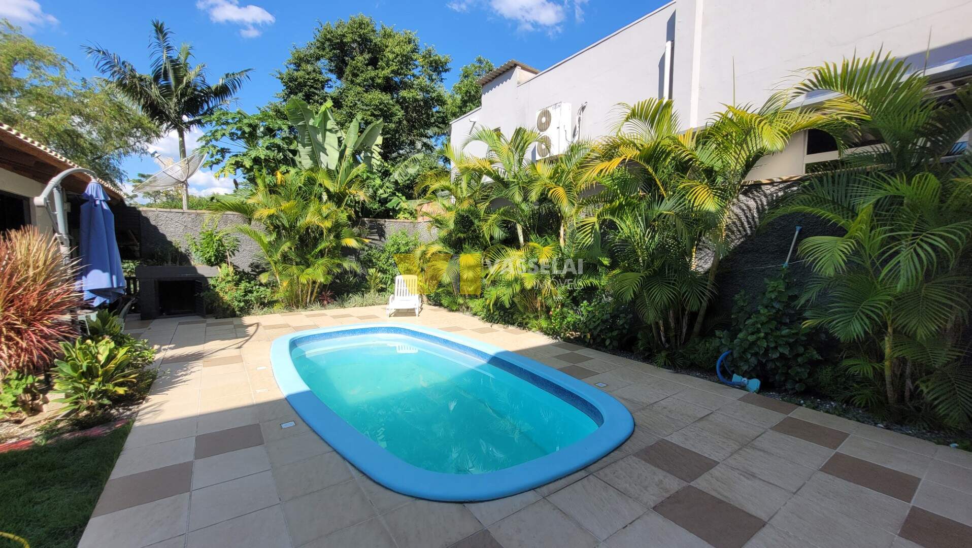 Casa à venda no Centro: 19.jpg
