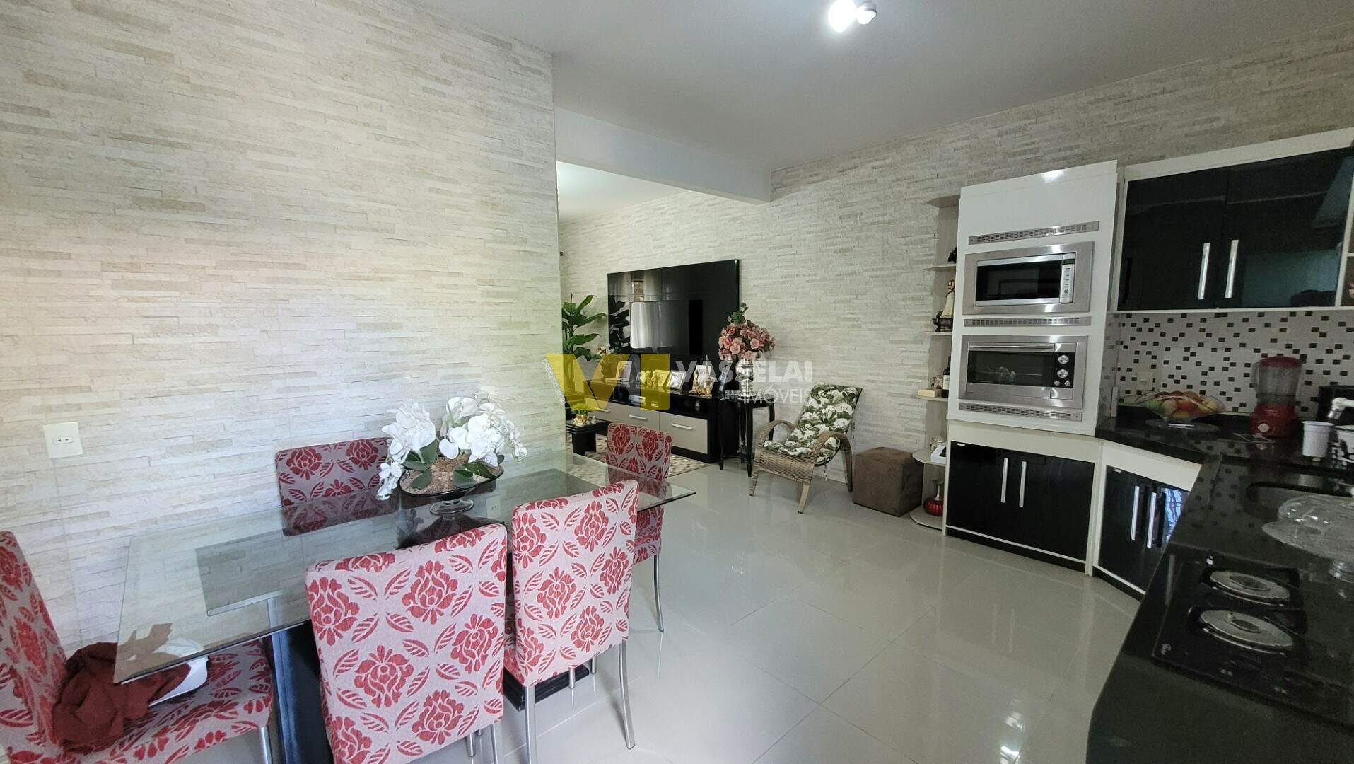 Casa à venda no Centro: 9.jpg