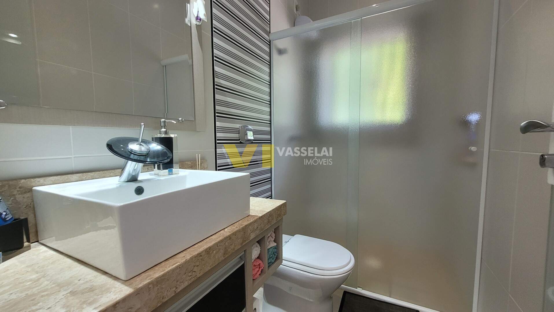 Casa à venda no Centro: 19.jpg