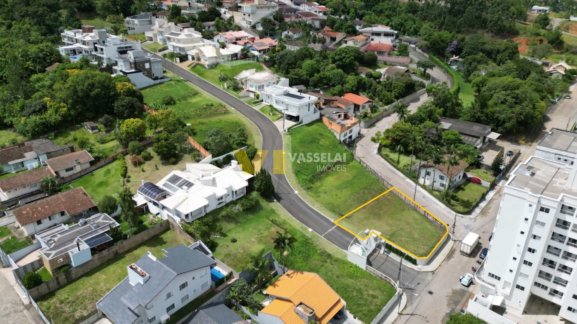 Terreno à venda no Laranjeiras: 13.jpeg