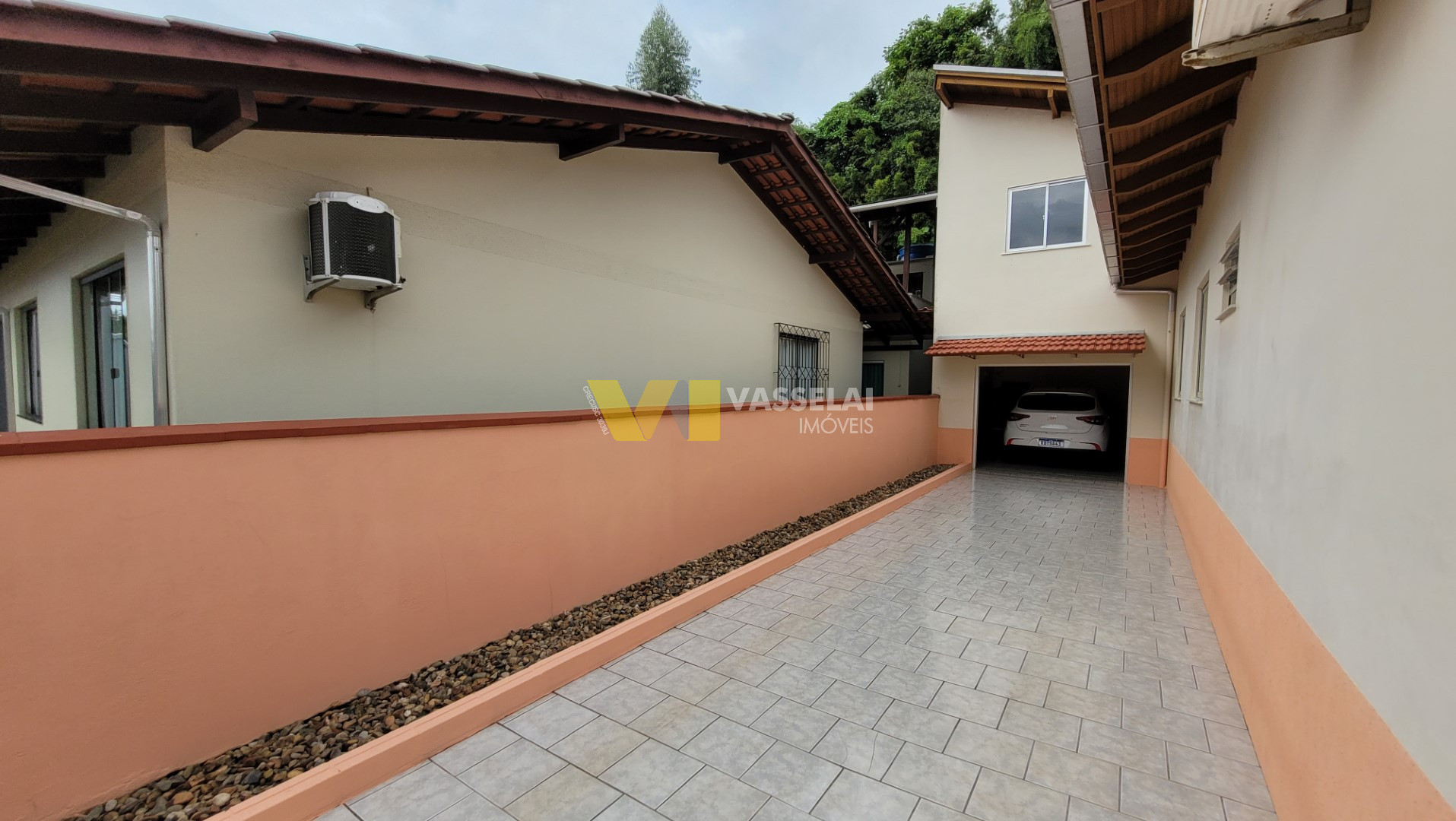 Casa à venda no Taboão: 9.jpg