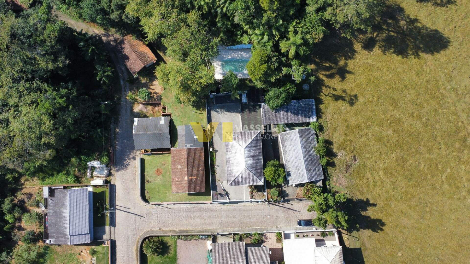 Casa à venda no Bela Aliança: dji_fly_20230523_105226_317_1684849980274_photo_optimized.jpg
