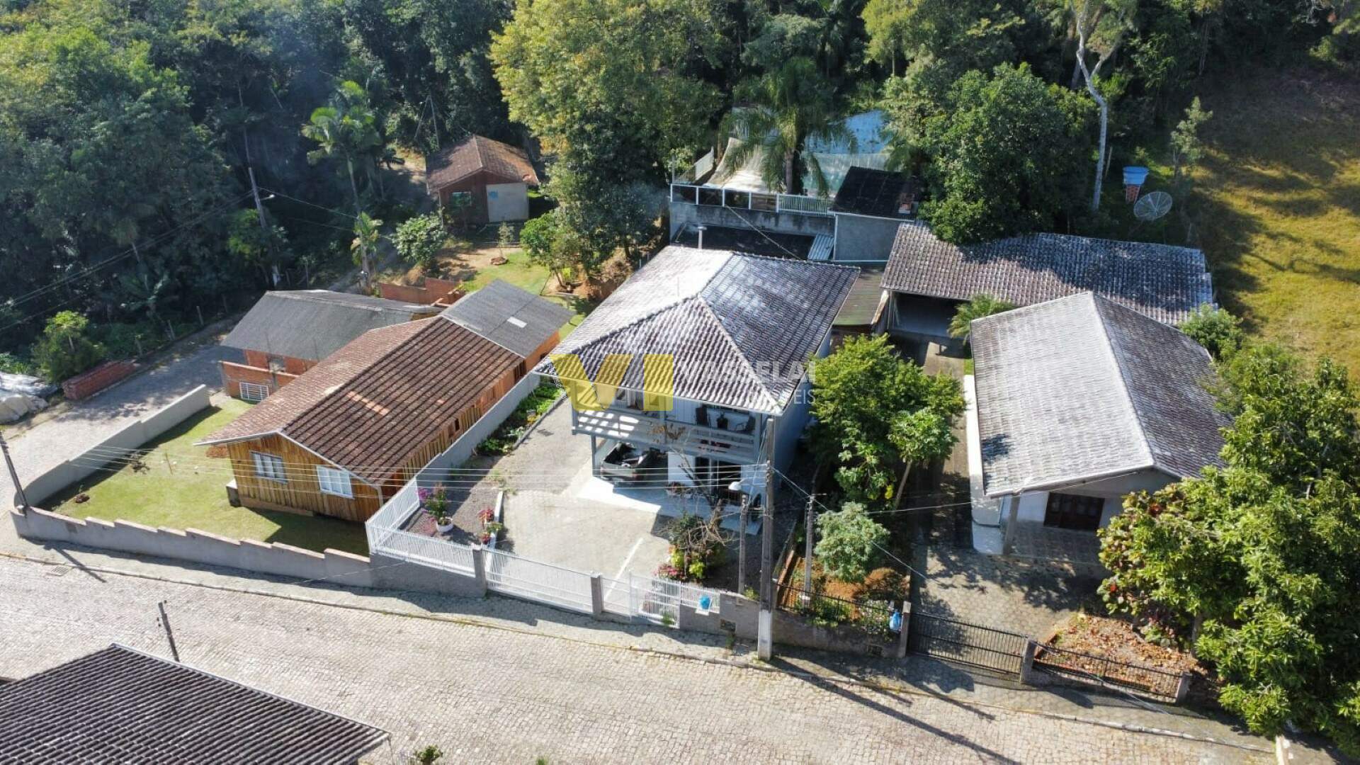 Casa à venda no Bela Aliança: 23.jpeg