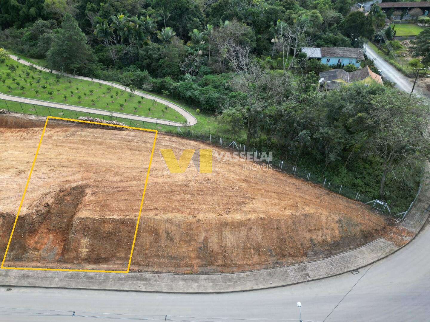 Terreno à venda no Fundo Canoas: DJI_0104.JPG