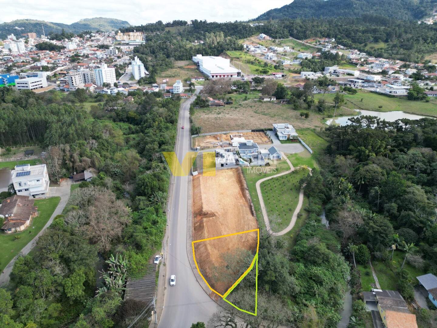 Terreno à venda no Fundo Canoas: DJI_0112.JPG