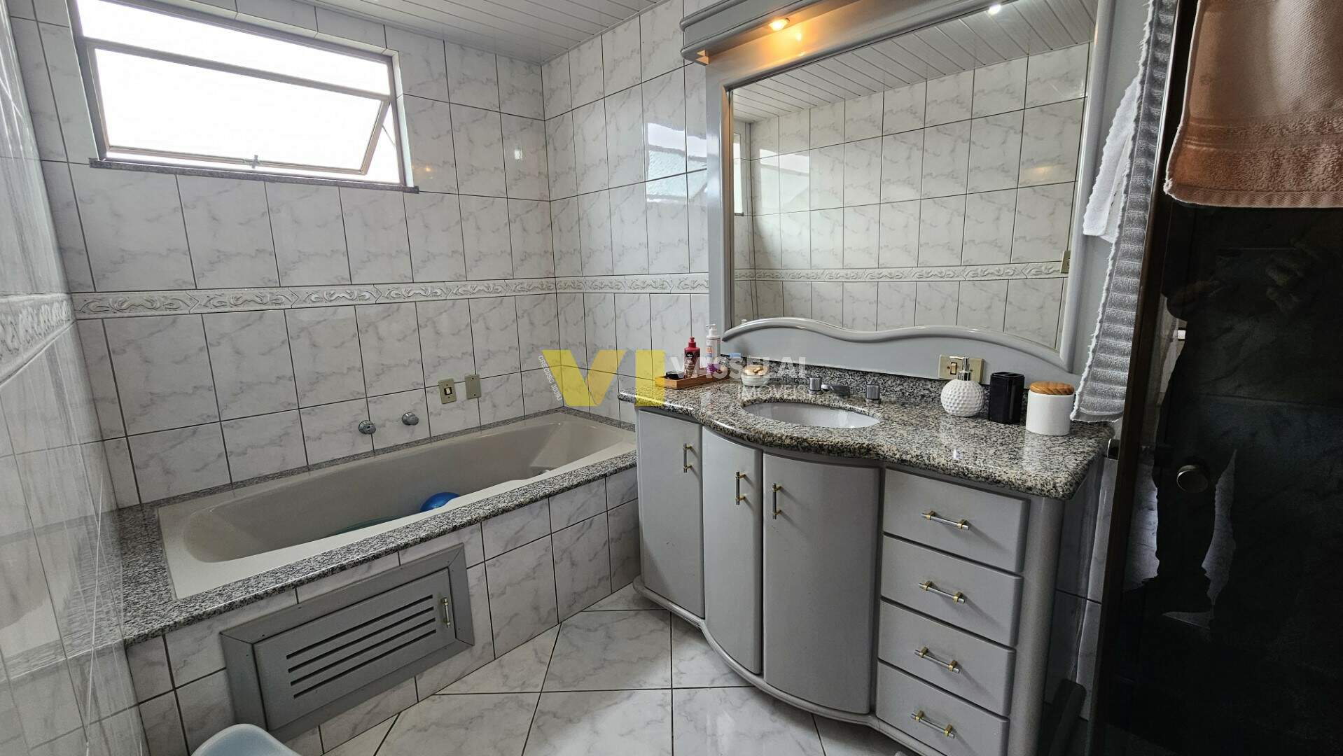 Apartamento à venda no Centro: 20240125_091042.jpg