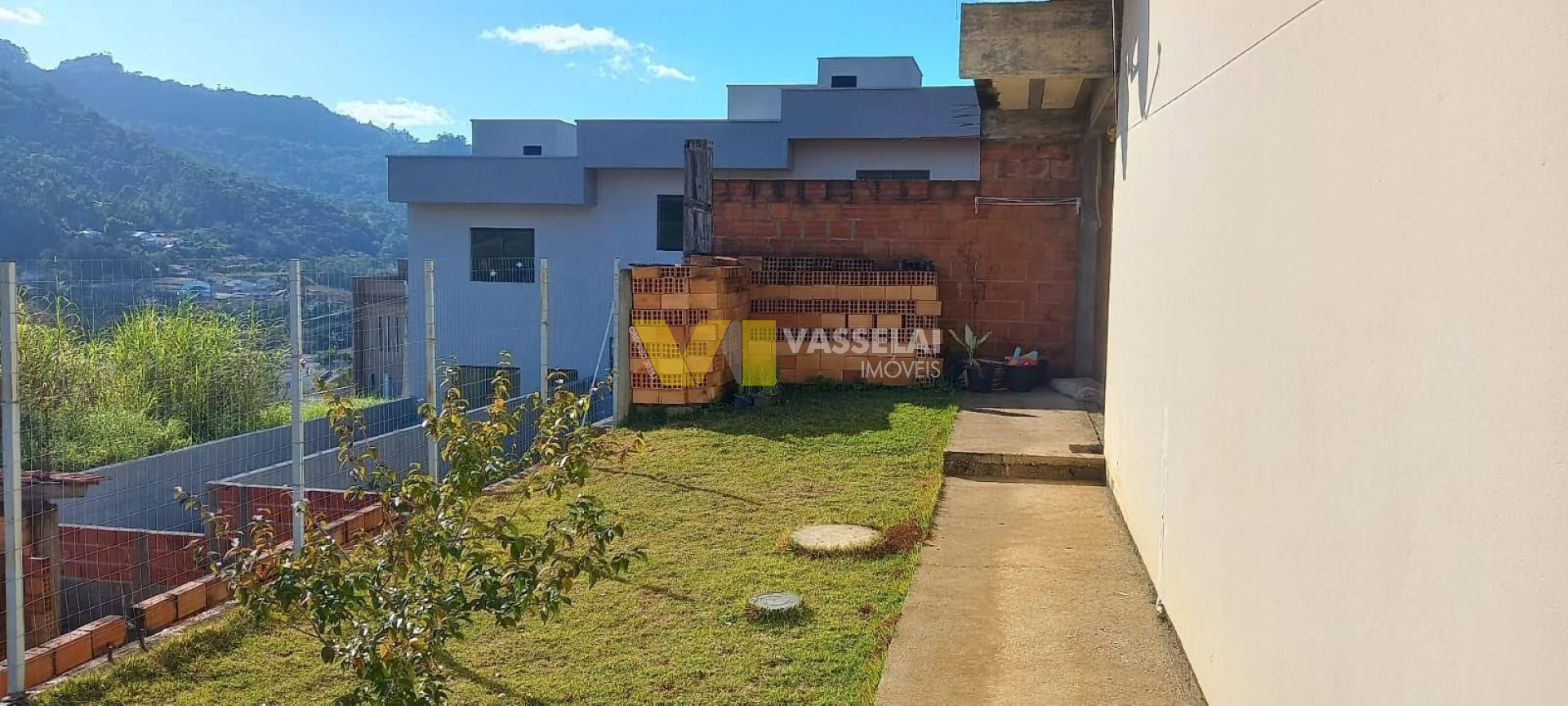 Casa à venda no Fundo Canoas: 14.jpeg