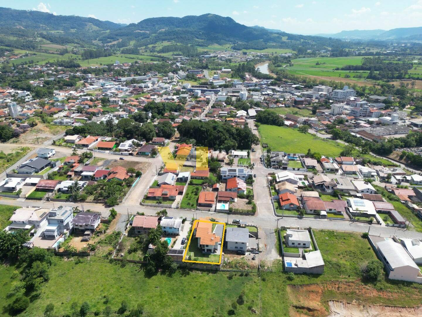 Casa à venda no Centro: DJI_0243.JPG
