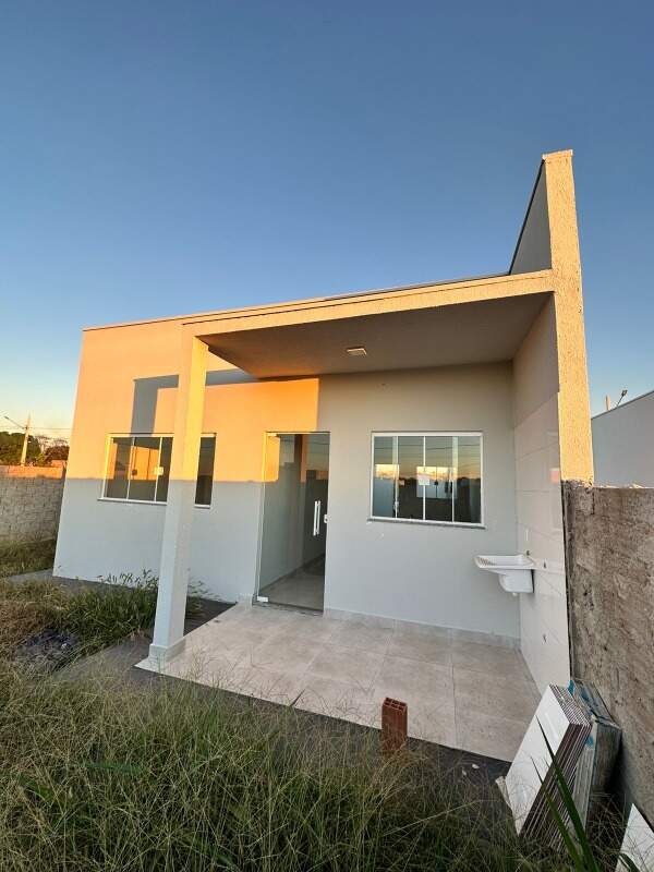 Casa à venda no Buritis Universitário: 