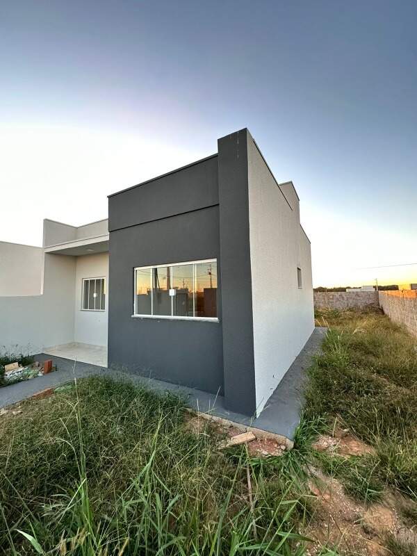 Casa à venda no Buritis Universitário: 