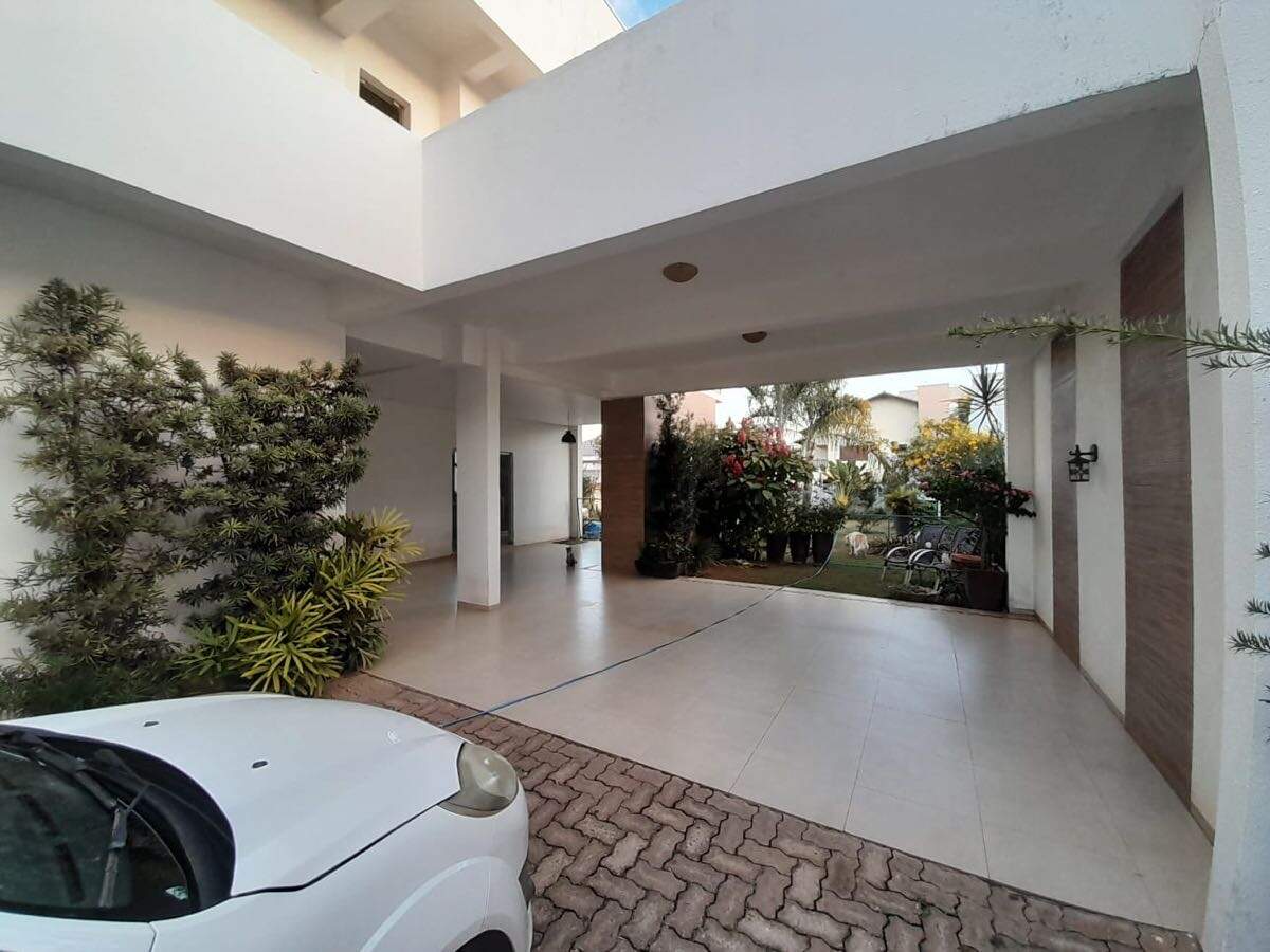 Casa à venda no Centro: 