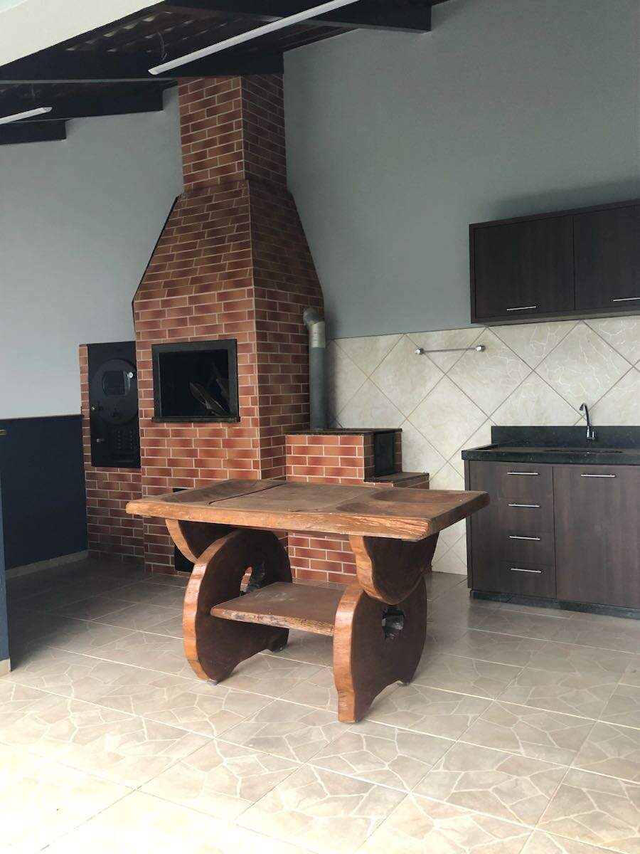 Casa à venda no Flamboyant: 