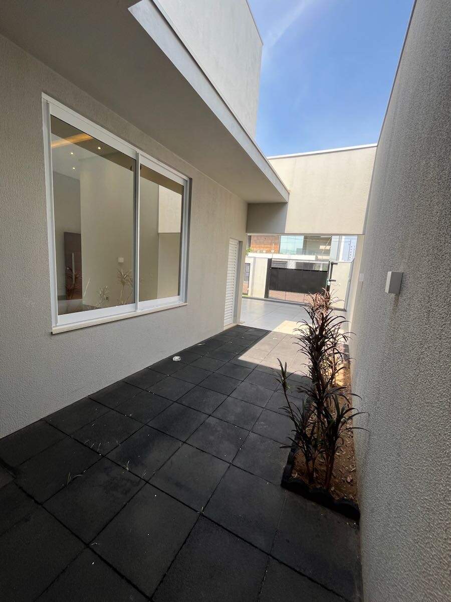 Casa à venda no Jardim das Américas: 