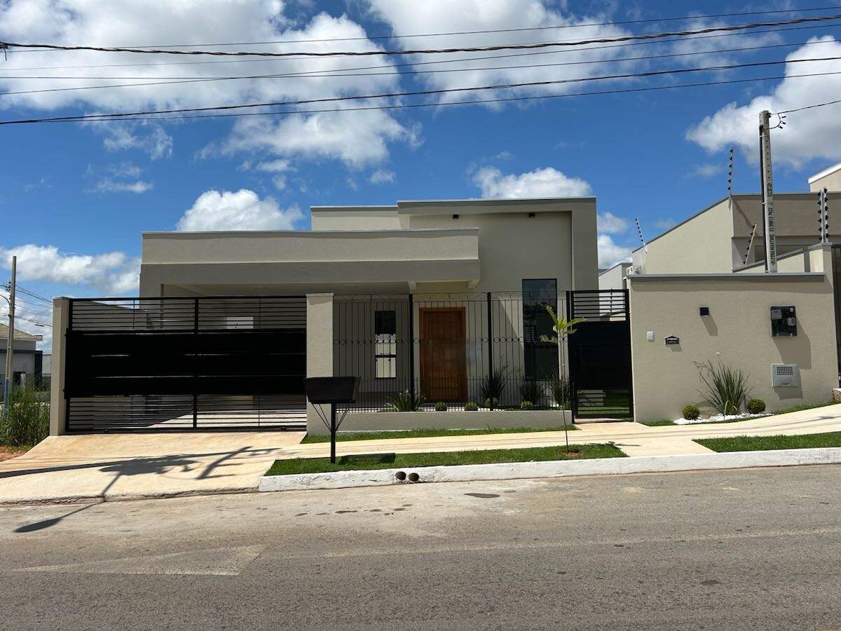 Casa à venda no Araguaia II: 