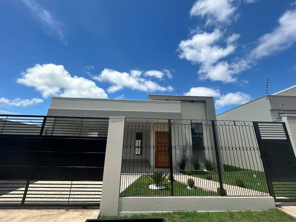 Casa à venda no Araguaia II: 