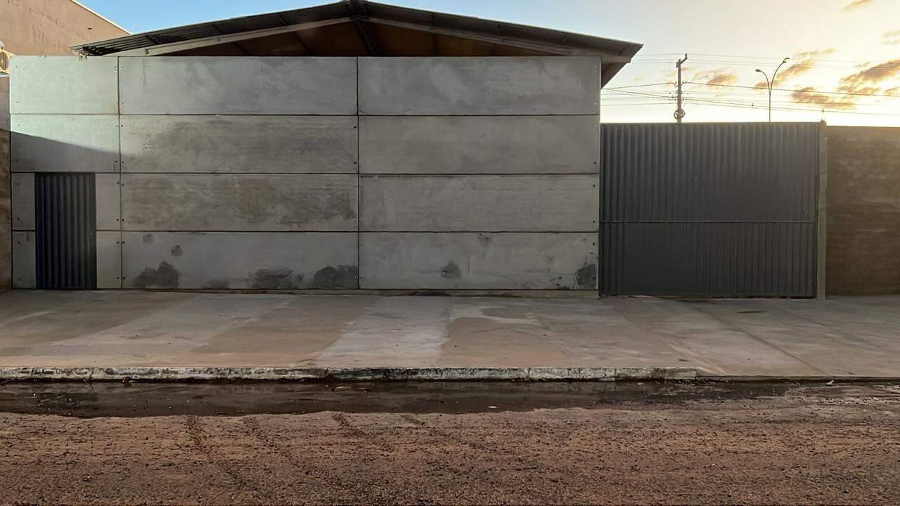 Lote à venda no Distrito Valdemiro Gueno: 