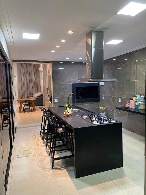 Casa à venda no Jardim Luciana: 