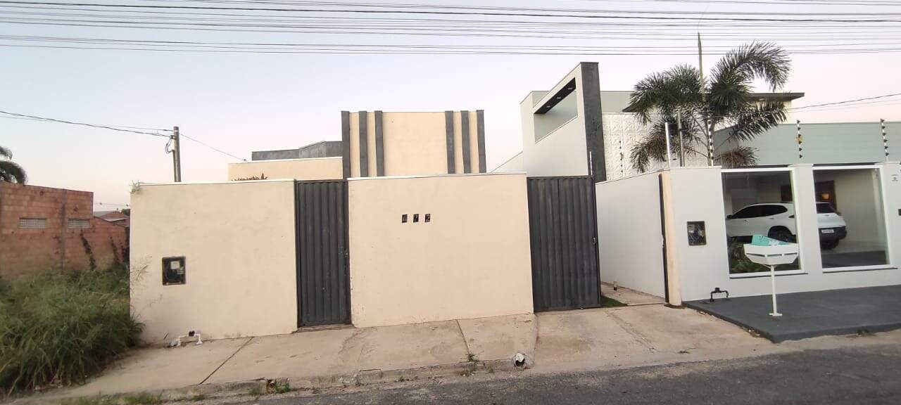Casa à venda no Buritis I: 