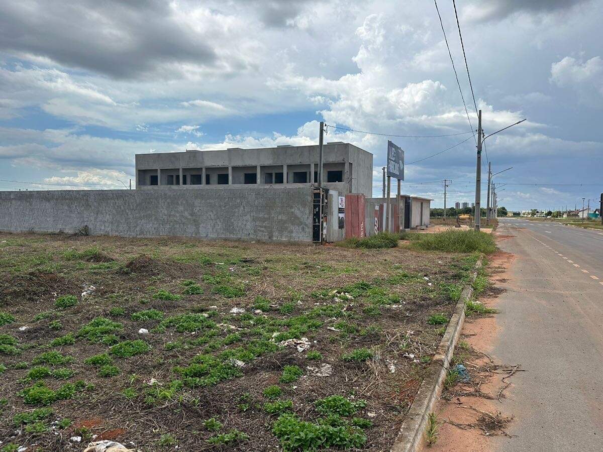 Lote à venda no Jarrdim Montreal: 