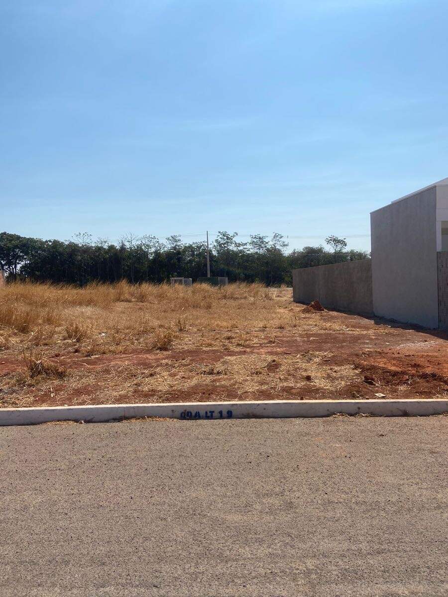 Lote à venda no Residencial Veneza: 