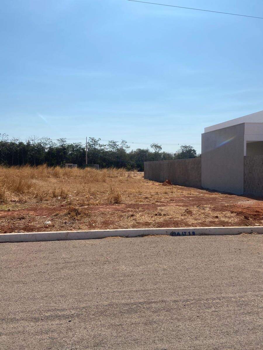Lote à venda no Residencial Veneza: 