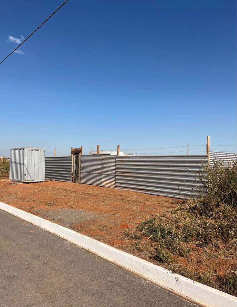 Lote à venda no Santo Inácio: 