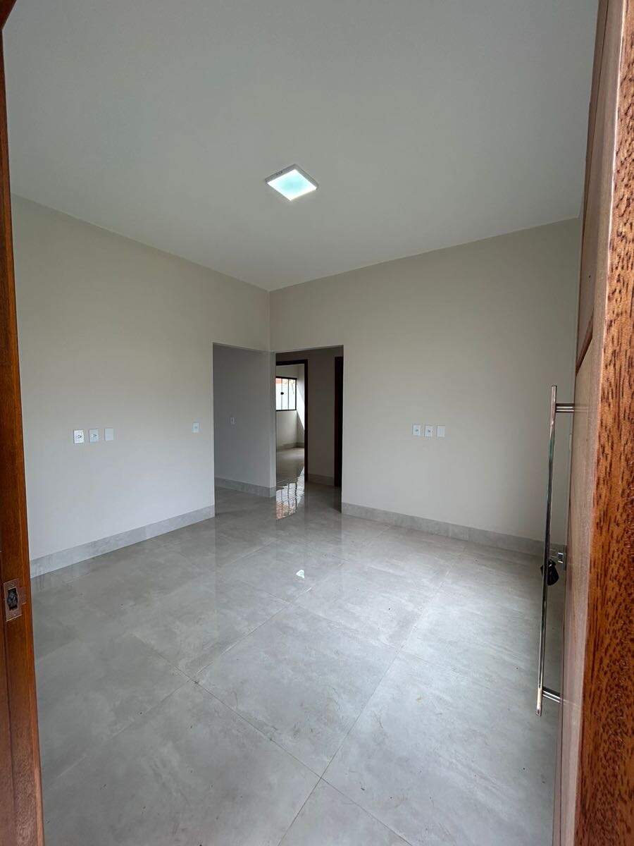 Casa à venda no Jardim América II: 