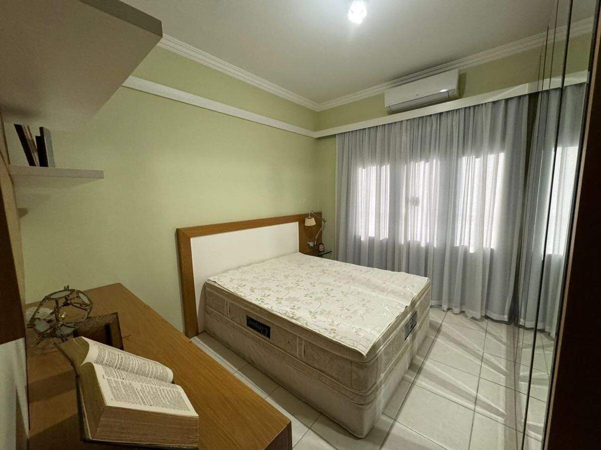 Casa à venda no Centro: 