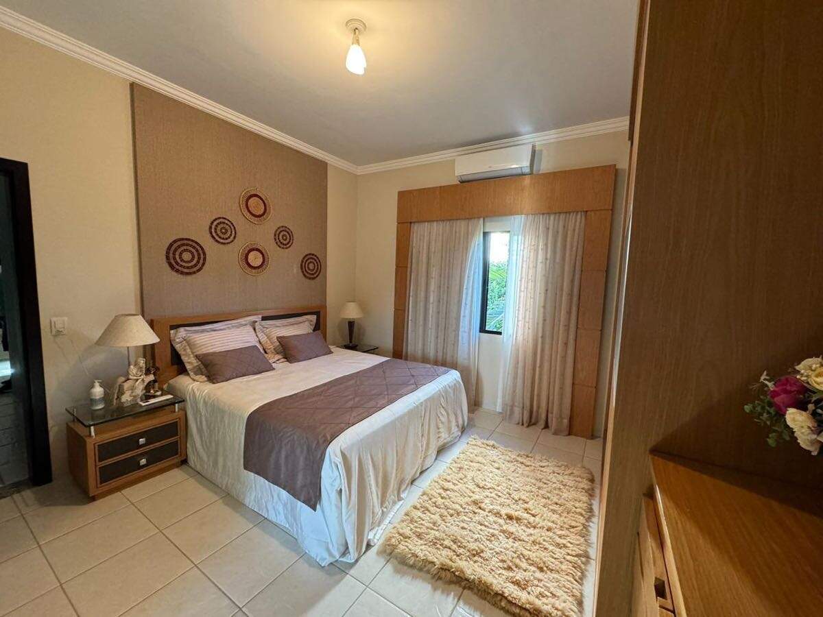 Casa à venda no Centro: 