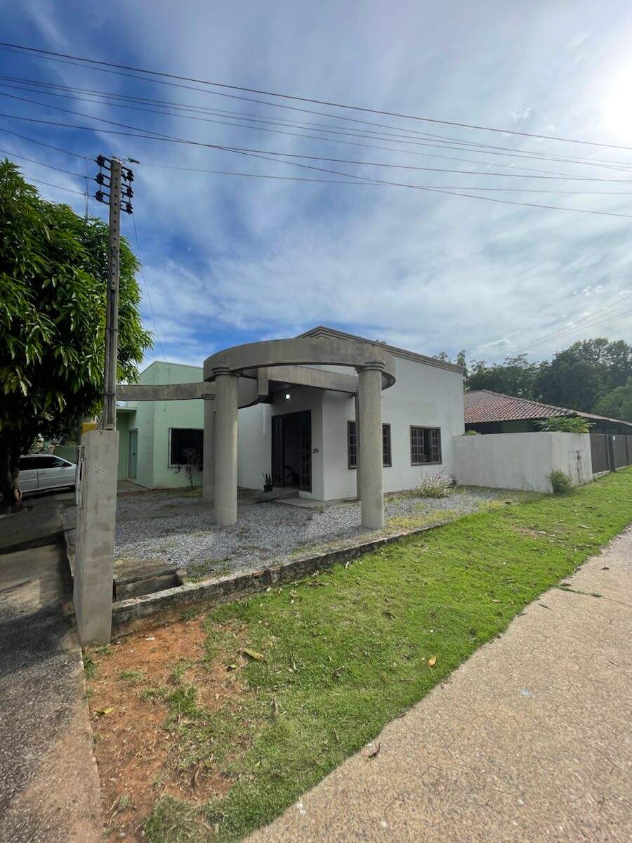 Casa à venda no Jardim II: 