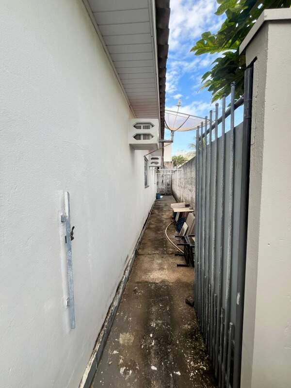 Casa à venda no Centro: 