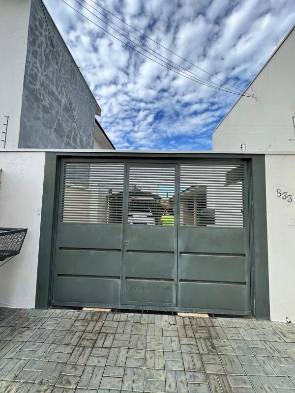 Casa à venda no Centro: 