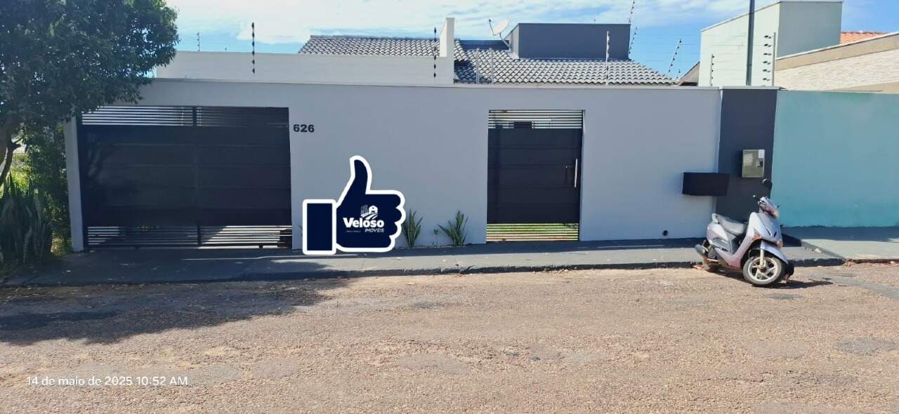 Casa à venda no Buritis I: 