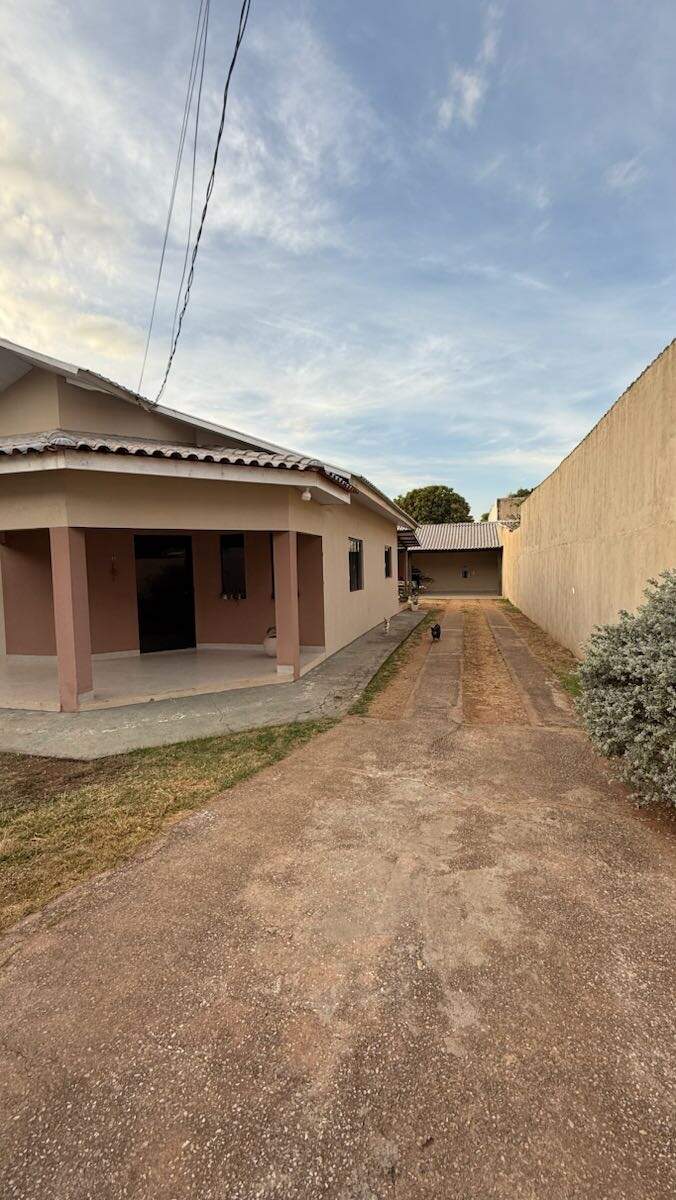 Casa à venda no Parque do Sol: 