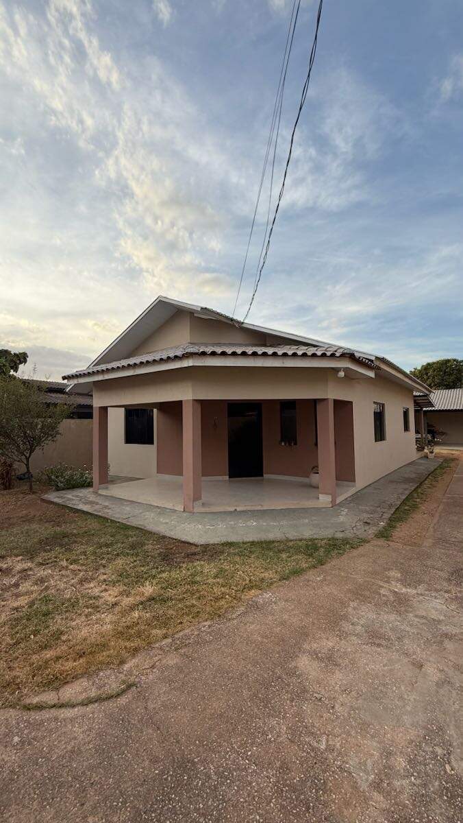Casa à venda no Parque do Sol: 