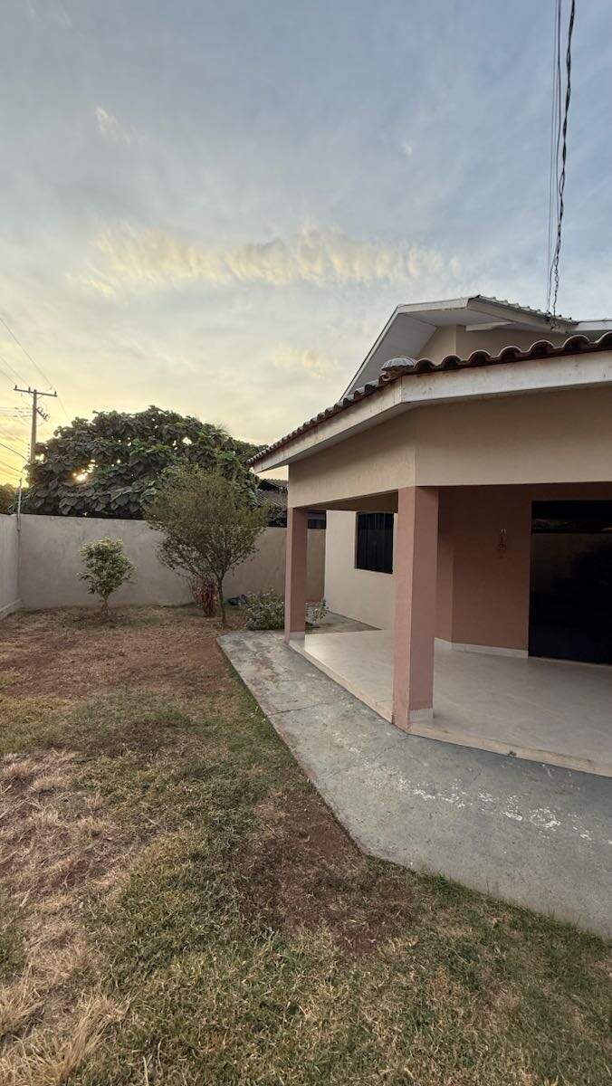 Casa à venda no Parque do Sol: 