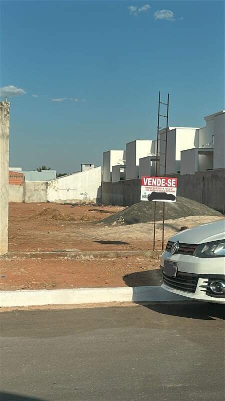 Lote à venda no Residencial Beija-flor: 