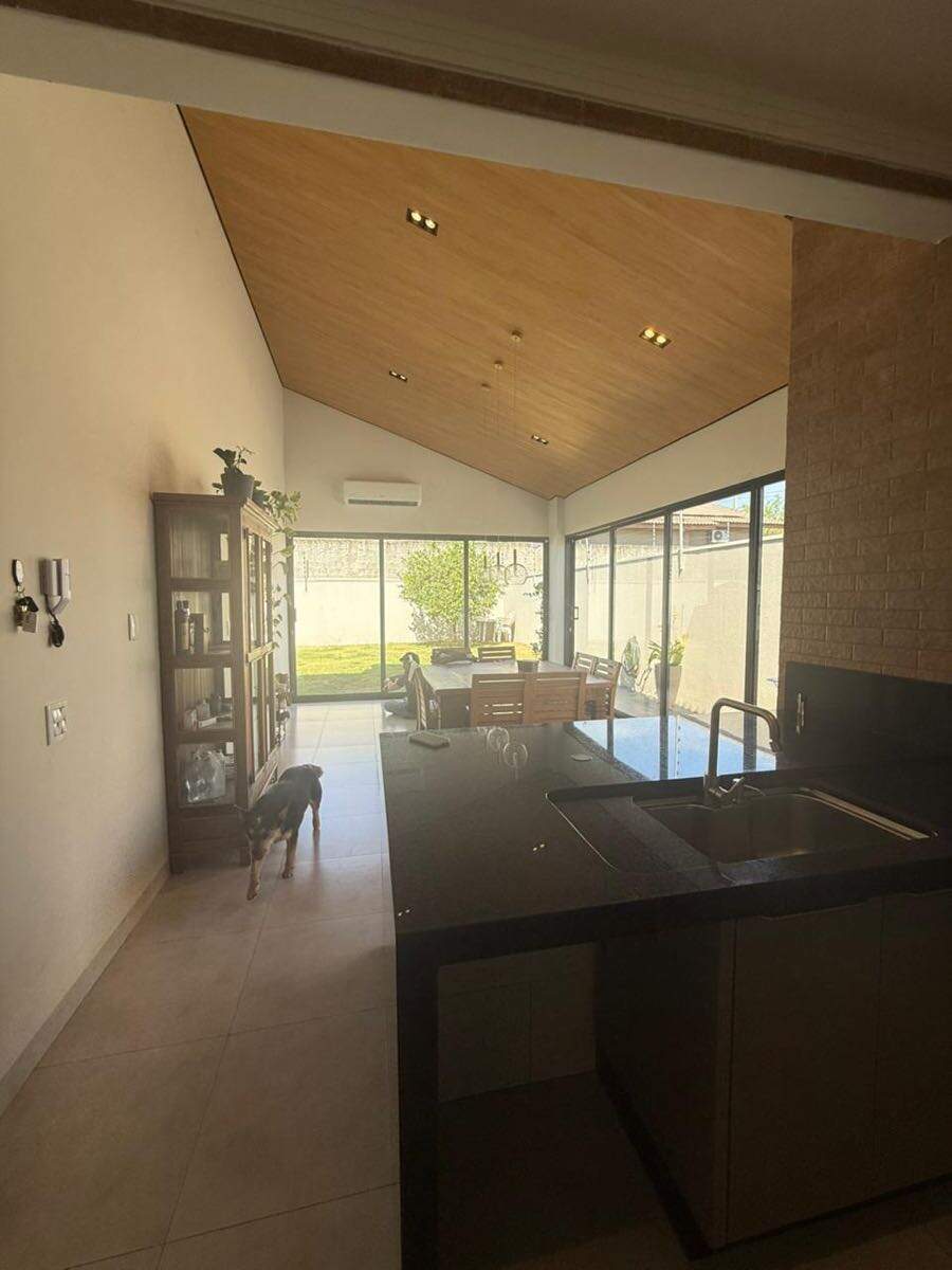 Casa à venda no Jardim Araguaia: 