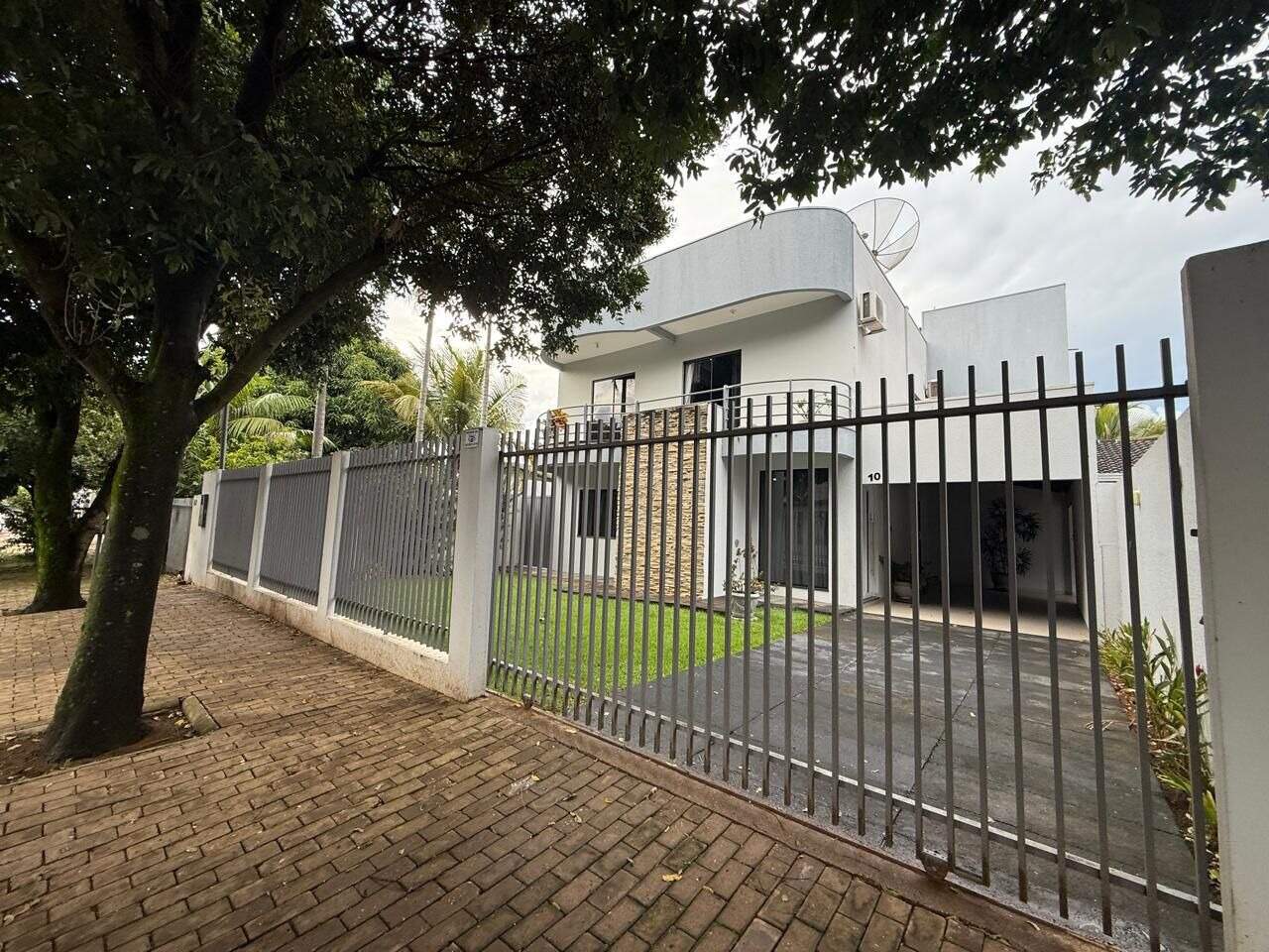 Casa à venda no Jardim Veneza: 