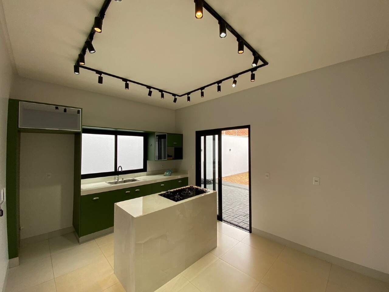 Casa à venda no Vertente das Águas: 