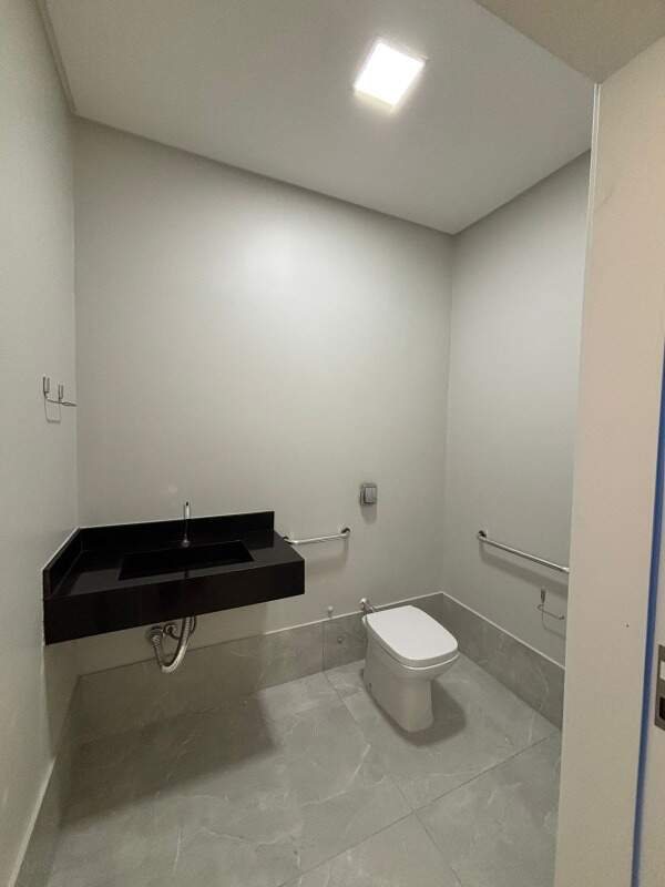 Sala para aluguel no Centro: 