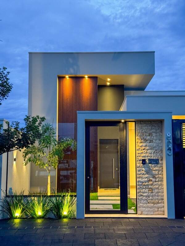 Casa à venda no Jardim Europa III: 