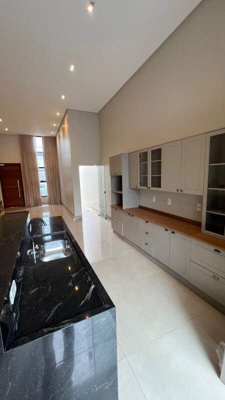 Casa à venda no Buritis 4: 