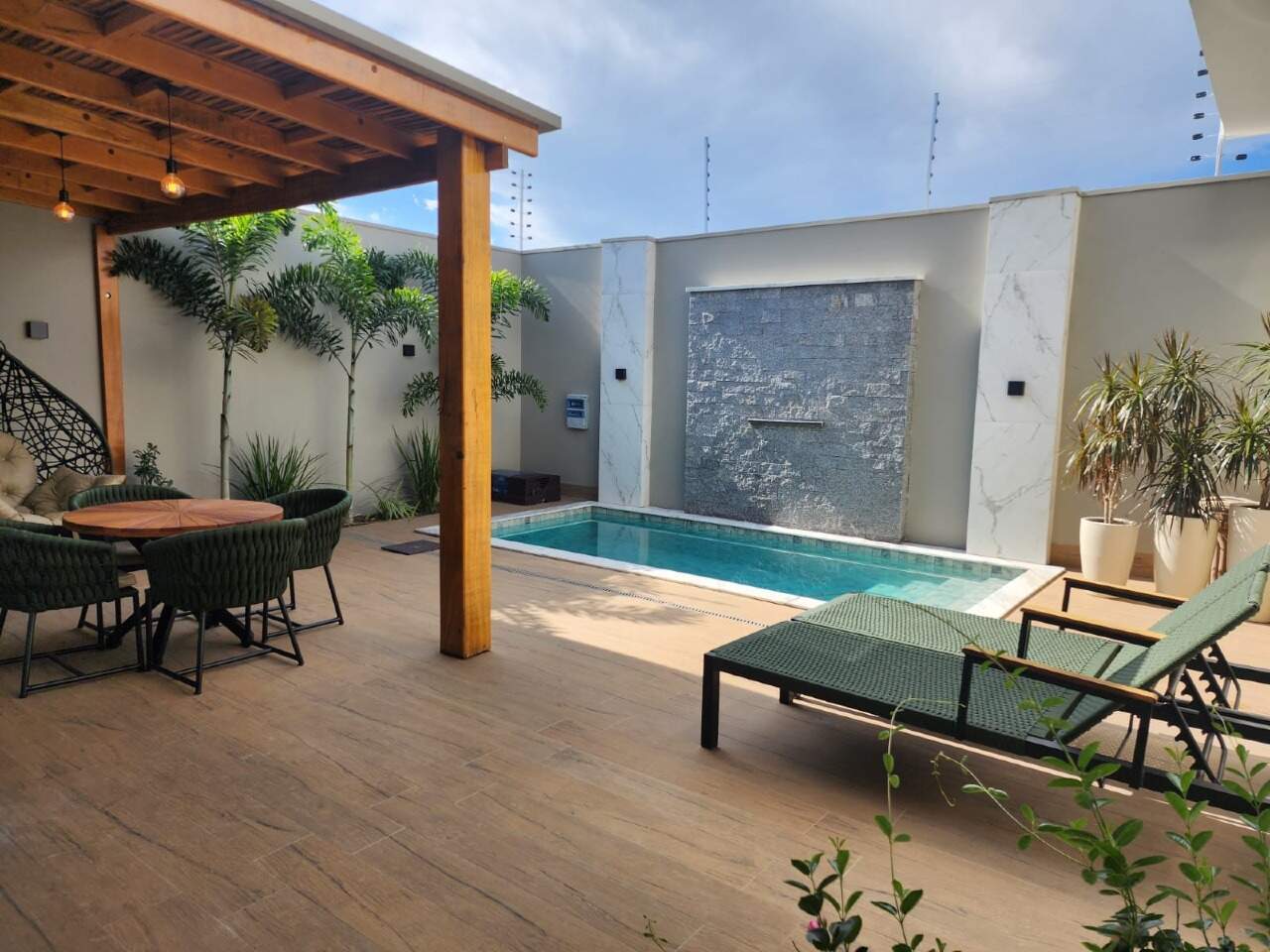 Casa à venda no Parque das Águas: 