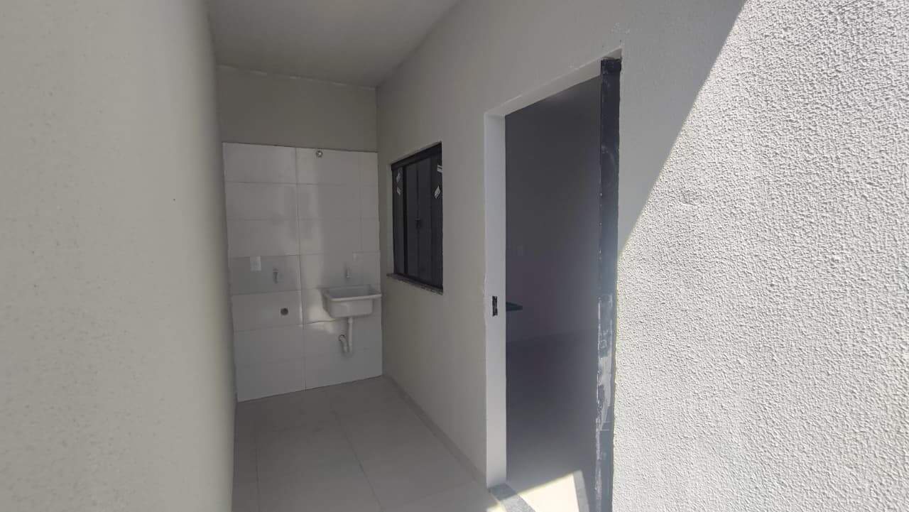Casa à venda no Poncho Verde: 