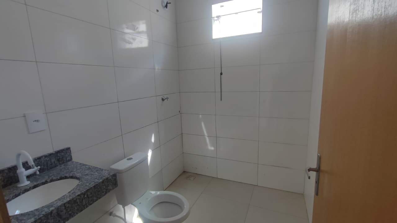 Casa à venda no Poncho Verde: 