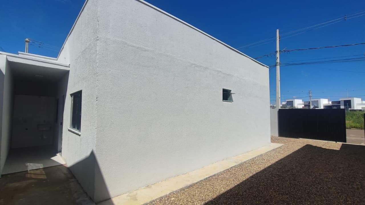 Casa à venda no Poncho Verde: 